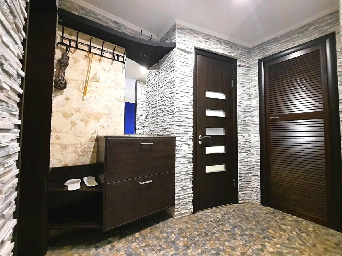 Sea Style - Сеть Апартаментов Alex Apartments Бесконтактное Заселение 24-7 波尔塔瓦 客房 照片